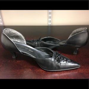 Sutton Studio Black Kitten Heels